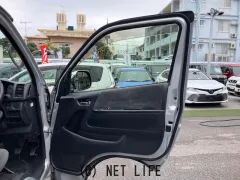 トヨタ ハイエース