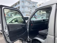 トヨタ ハイエース