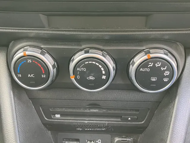 エアコン操作パネル♪ マツダ CX-3