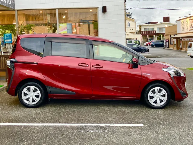 全長×全幅×全高4260×1695×1675mm トヨタ シエンタ