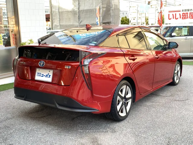 燃料タンク容量43リットル 使用燃料無鉛レギュラーガソリン トヨタ プリウス