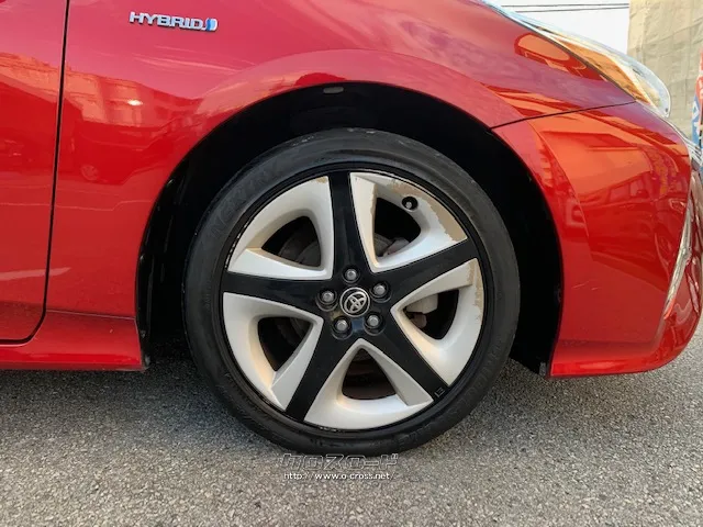 クチコミ高評価を獲得!お問い合わせはユーポス美里店まで!098-921-0203 トヨタ プリウス