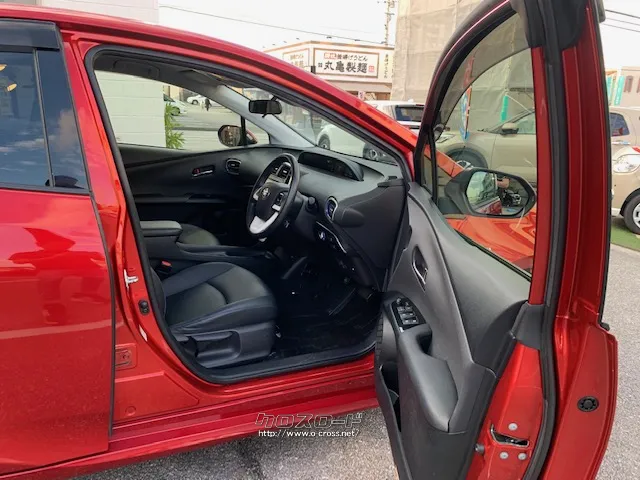 クチコミ高評価を獲得!お問い合わせはユーポス美里店まで!098-921-0203 トヨタ プリウス