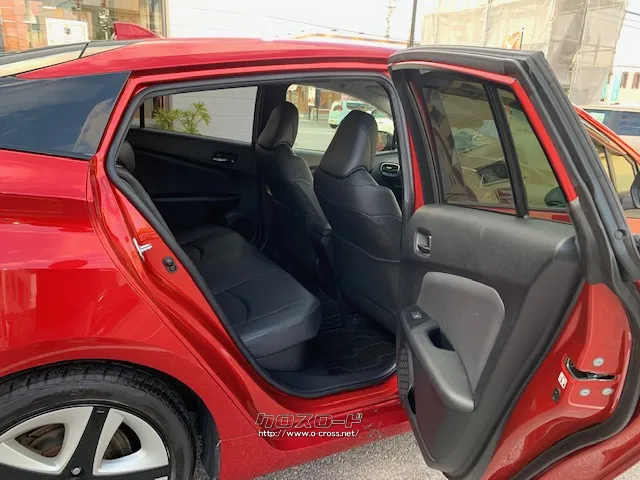 クチコミ高評価を獲得!お問い合わせはユーポス美里店まで!098-921-0203 トヨタ プリウス