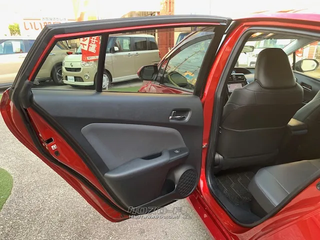 クチコミ高評価を獲得!お問い合わせはユーポス美里店まで!098-921-0203 トヨタ プリウス