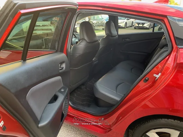 クチコミ高評価を獲得!お問い合わせはユーポス美里店まで!098-921-0203 トヨタ プリウス