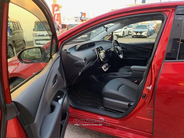 クチコミ高評価を獲得!お問い合わせはユーポス美里店まで!098-921-0203 トヨタ プリウス