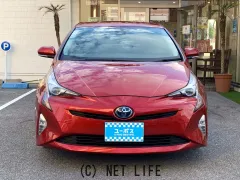 トヨタ プリウス