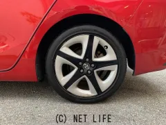 トヨタ プリウス