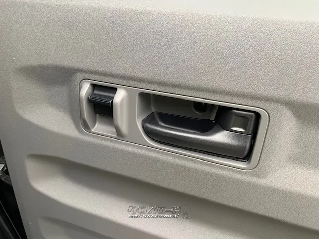 ダイハツ タフト