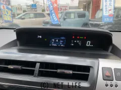 トヨタ プリウスα