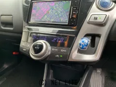 トヨタ プリウスα