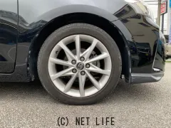 トヨタ プリウスα