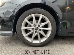 トヨタ プリウスα