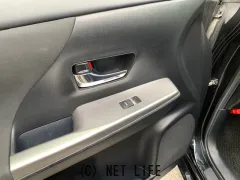 トヨタ プリウスα