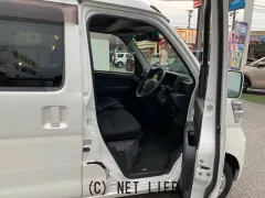 トヨタ ピクシスバン