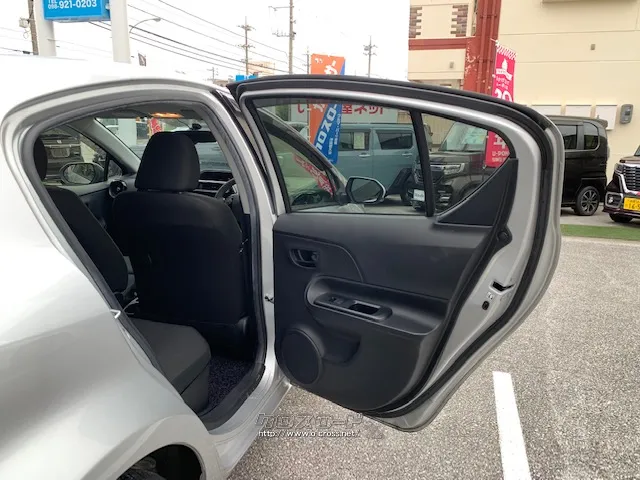 クチコミ高評価を獲得!お問い合わせはユーポス美里店まで!098-921-0203 トヨタ アクア
