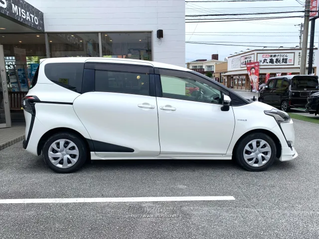トヨタ シエンタ