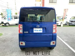 トヨタ ピクシスメガ