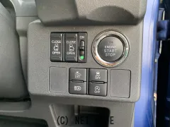 トヨタ ピクシスメガ