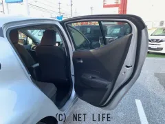 トヨタ アクア