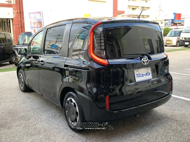 ボディカラーが黒といい高級感がありますね! トヨタ シエンタ