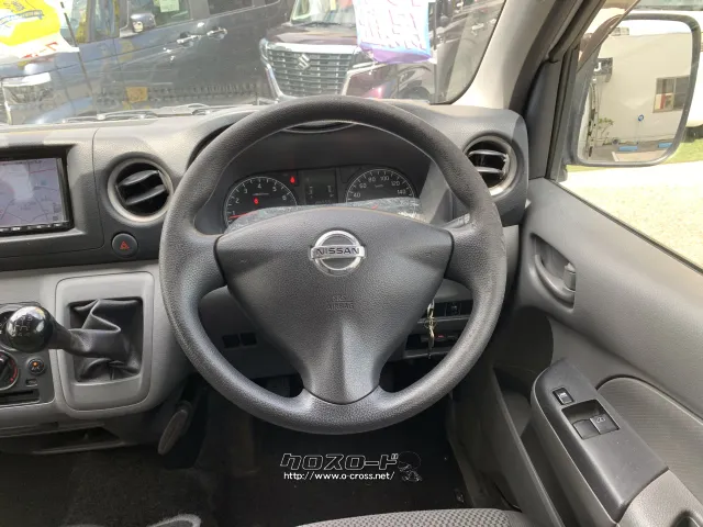 日産 NV350キャラバン