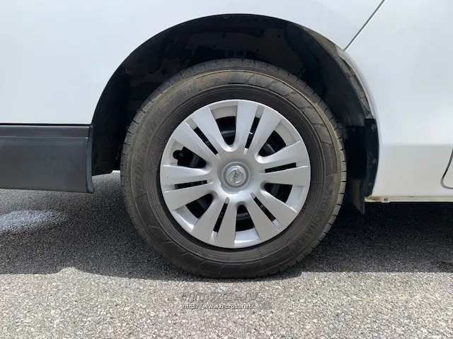 日産 NV350キャラバン