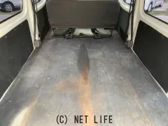 日産 NV350キャラバン