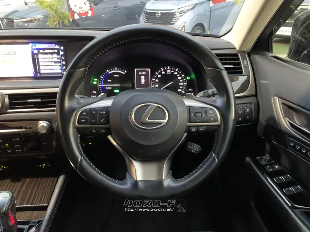 260km/hまで刻まれたメーターがたまりません レクサス GSハイブリッド