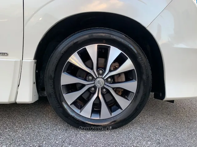 日産 セレナ