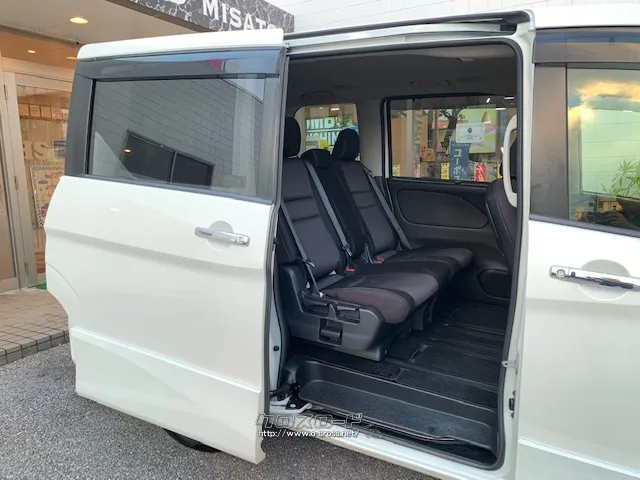 日産 セレナ