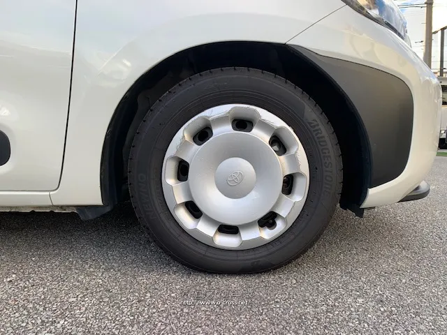 トヨタ シエンタ
