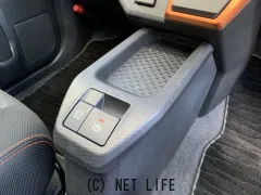 ダイハツ タフト