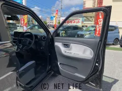 ダイハツ キャスト