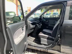 ダイハツ キャスト