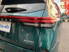 日産 ノートオーラ