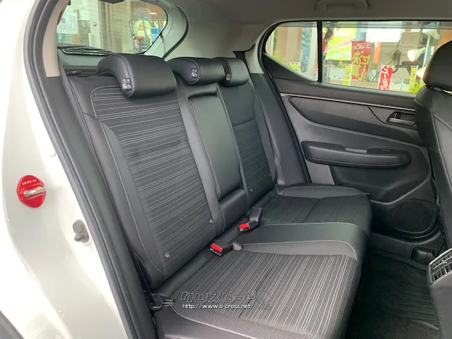 後部座席側 ホンダ WR-V