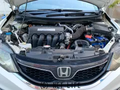 ホンダ ジェイド