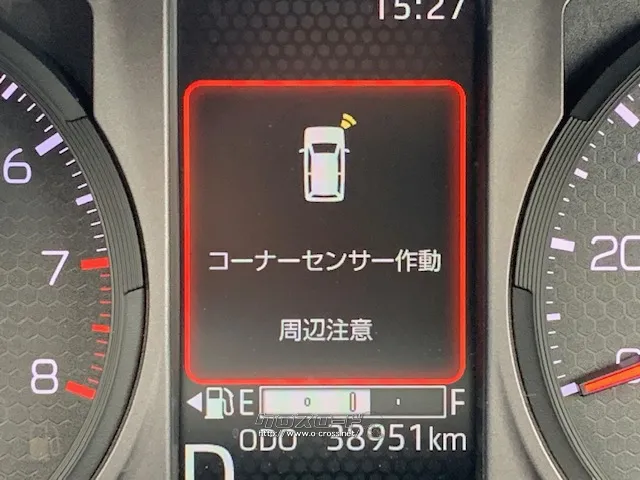 ダイハツ タフト