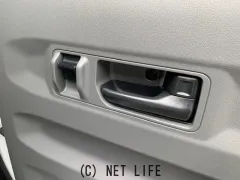 ダイハツ タフト