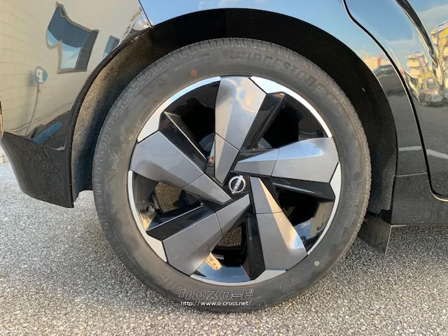 日産 ノートオーラ