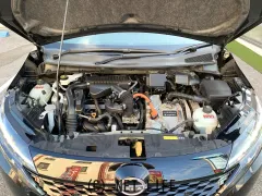 日産 ノートオーラ