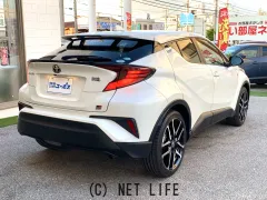 トヨタ C-HR