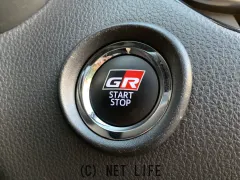 トヨタ C-HR