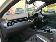トヨタ C-HR