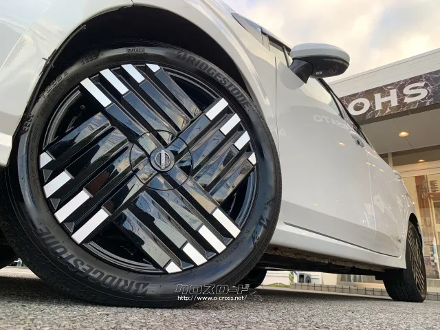 日産 ノートオーラ