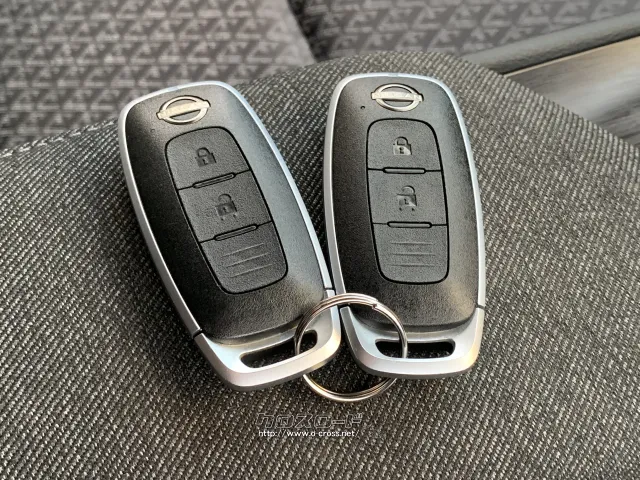 日産 ノートオーラ