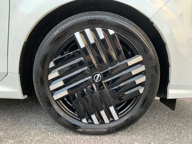 日産 ノートオーラ