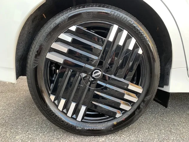 日産 ノートオーラ